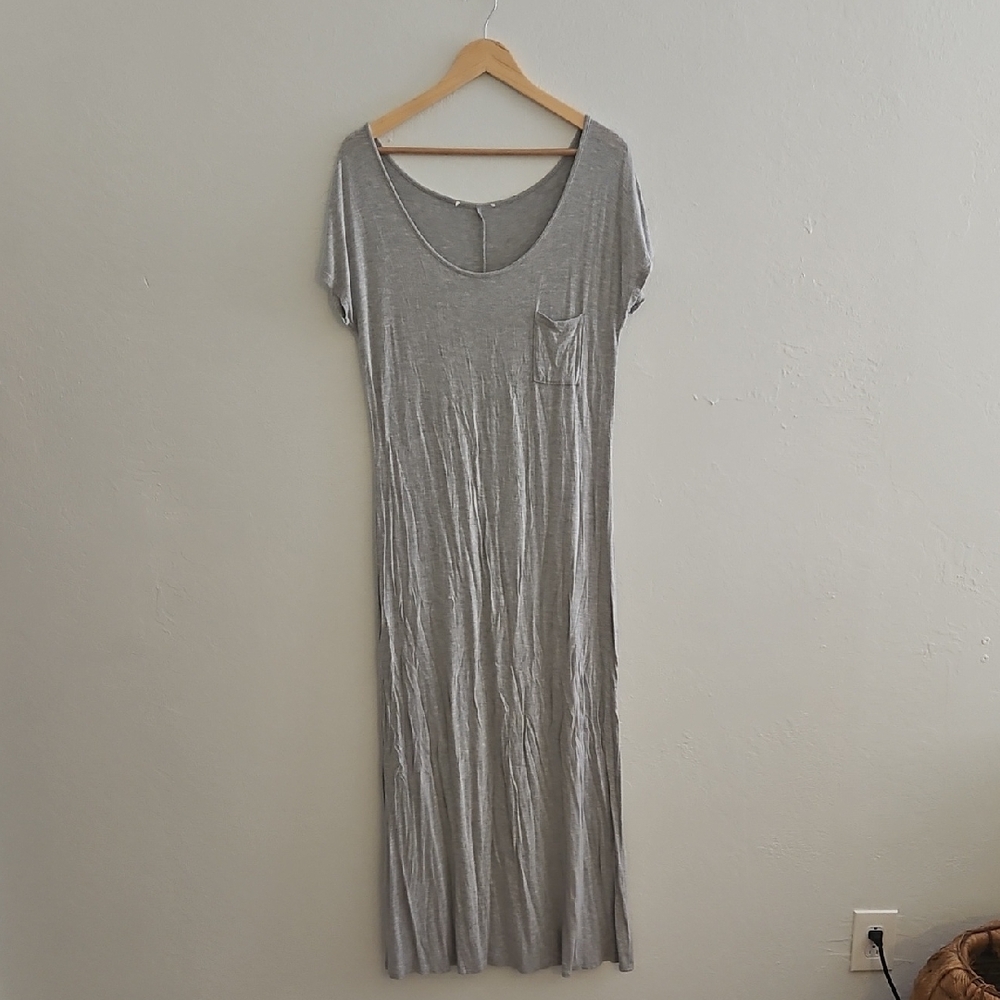 ❤️$6 Sale!❤️ Gray Maxi T Shirt Dress